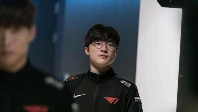 Invictus Gaming 从 LPL Split 2 2025 playoffs 中淘汰 Weibo Gaming
