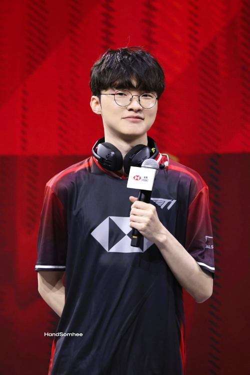 Leyan ：我话放这里，今年LPL随便虐LCK，我战狼啊！